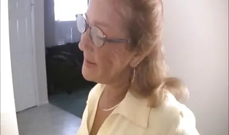 Busty 3 srácok, ingyen családi szex 3 lányok egy mega szex fesztivál!