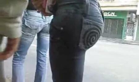 fogás porno filmek családi a fekete pénisz-Gloryhole