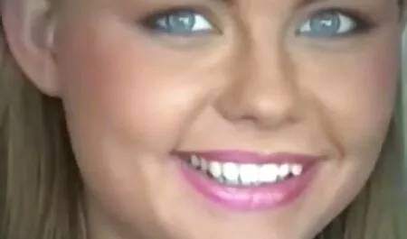 Karlee Grey ad családi sex videok egy hanyag szopás.