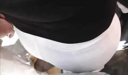 Imádják a lábam egy láb munkát. Megszakított orgazmus pornó a családban