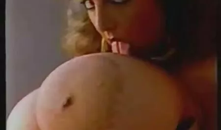 Claudia és Naomi csaladi sexvideok buliztak egy kicsit.