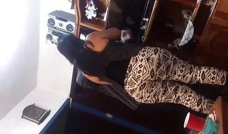 MenOver30 családi sex videok 3 módon az öltözőben
