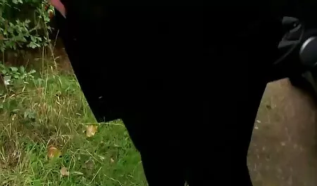 vesz egy fekete családi szex videók kakas a seggét