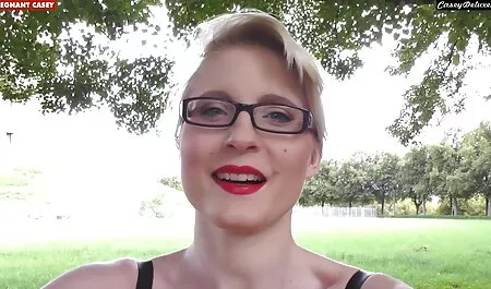 Babe nem a legjobb szopást a hátsó szobában szex videok csaladi a sztriptízbárba amatőr videó.