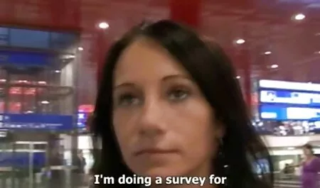 Szex a anya fia lánya pornó fürdőszobában egy vörös